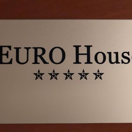 Hostel Euro House Modena Zewnętrze zdjęcie