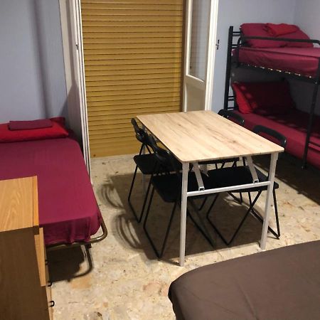 Hostel Euro House Modena Zewnętrze zdjęcie