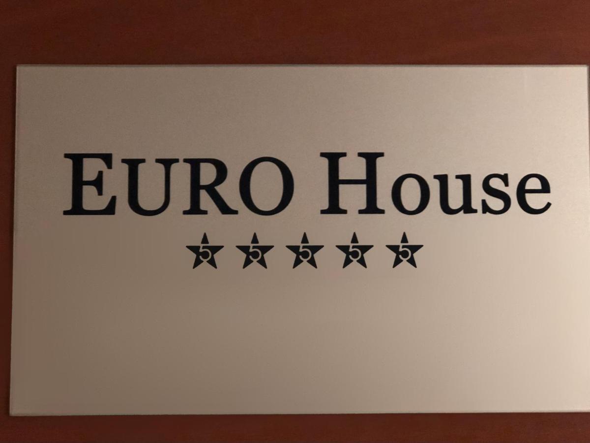 Hostel Euro House Modena Zewnętrze zdjęcie