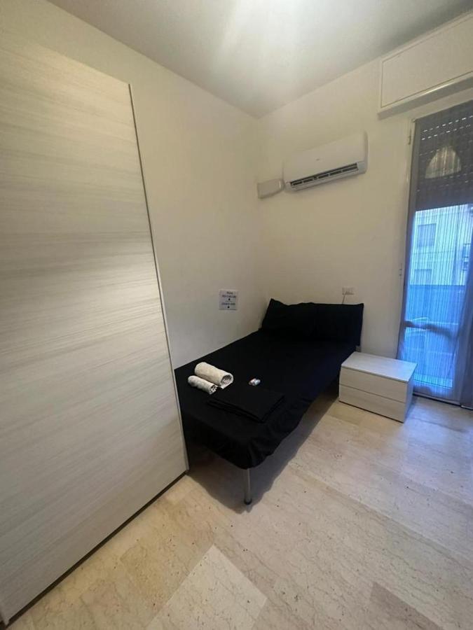 Hostel Euro House Modena Zewnętrze zdjęcie